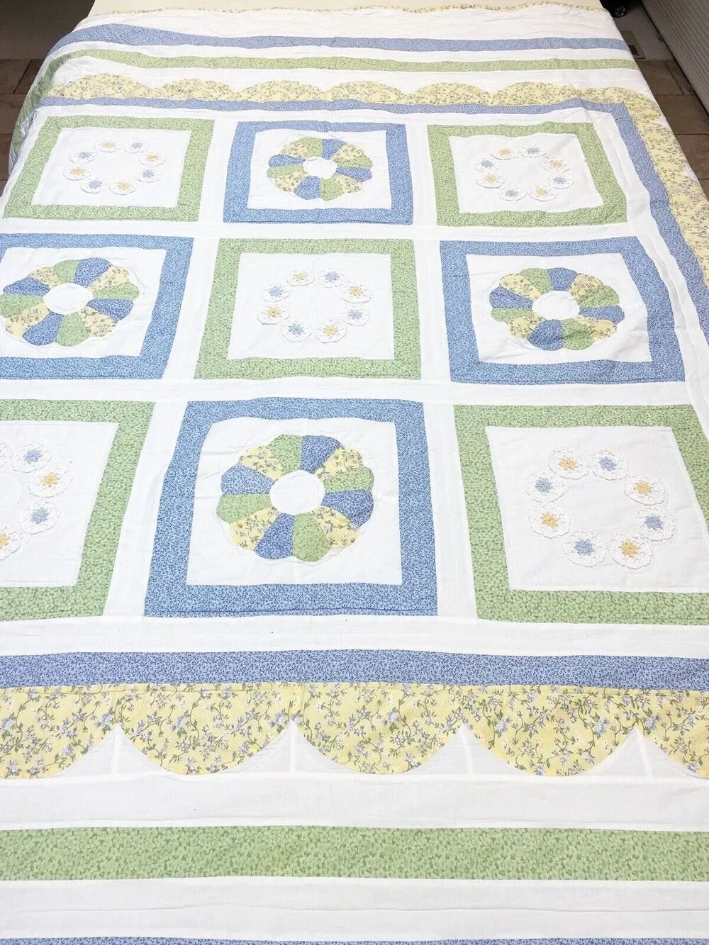 Handmade Full Size Blue Yellow Green Floral Quilt Scallop Doily Reversible